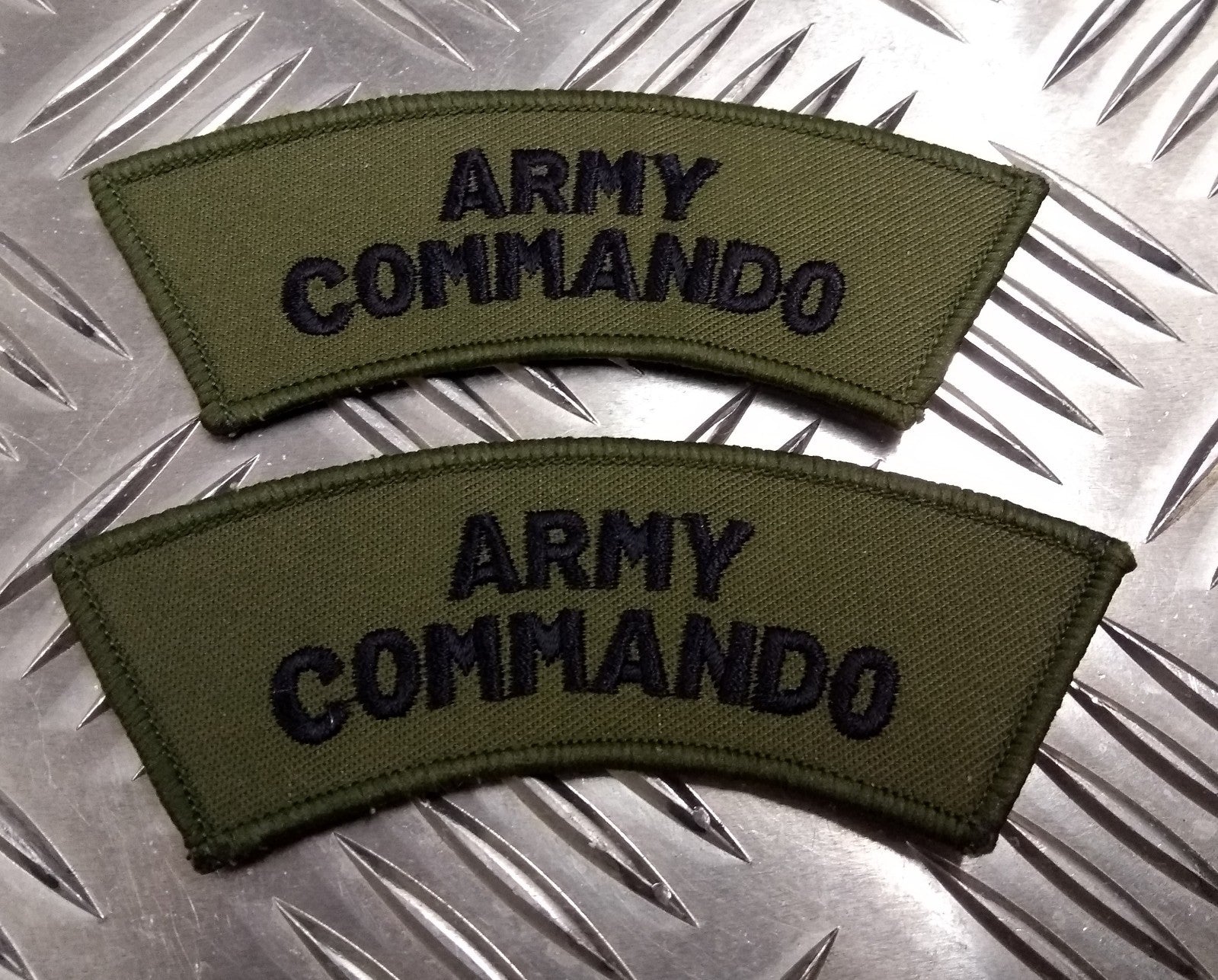 Genuine British 'ARMY COMMANDO' OD X2 Shoulder Patch / Badge- NEW