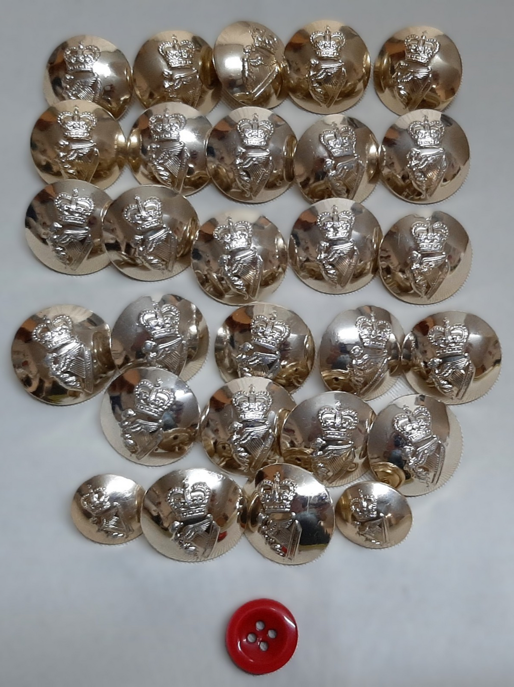 Irish Guards Red Tunic Buttons Genuine British Army Issue set of 29