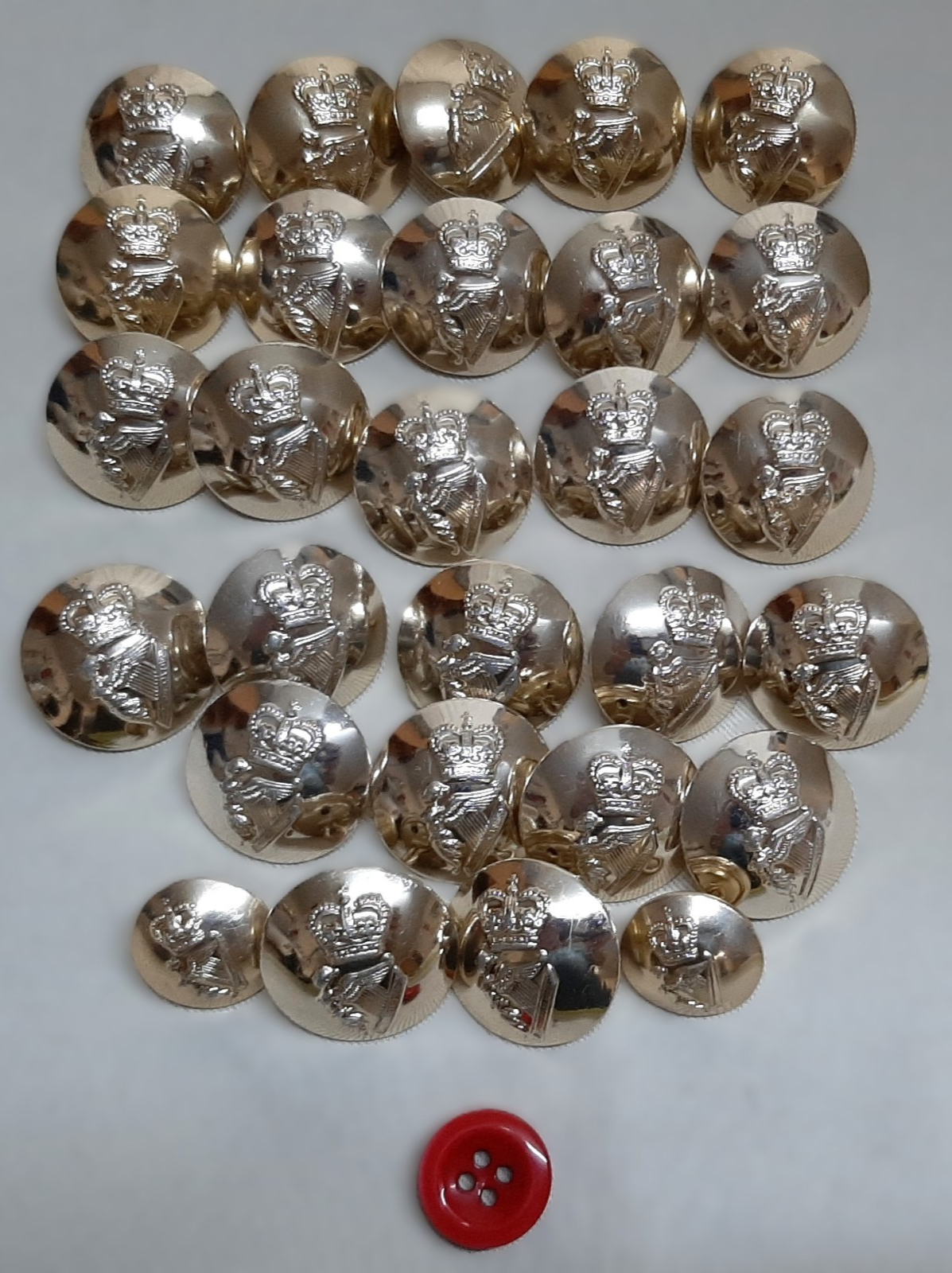 Irish Guards Red Tunic Buttons Genuine British Army Issue set of 29