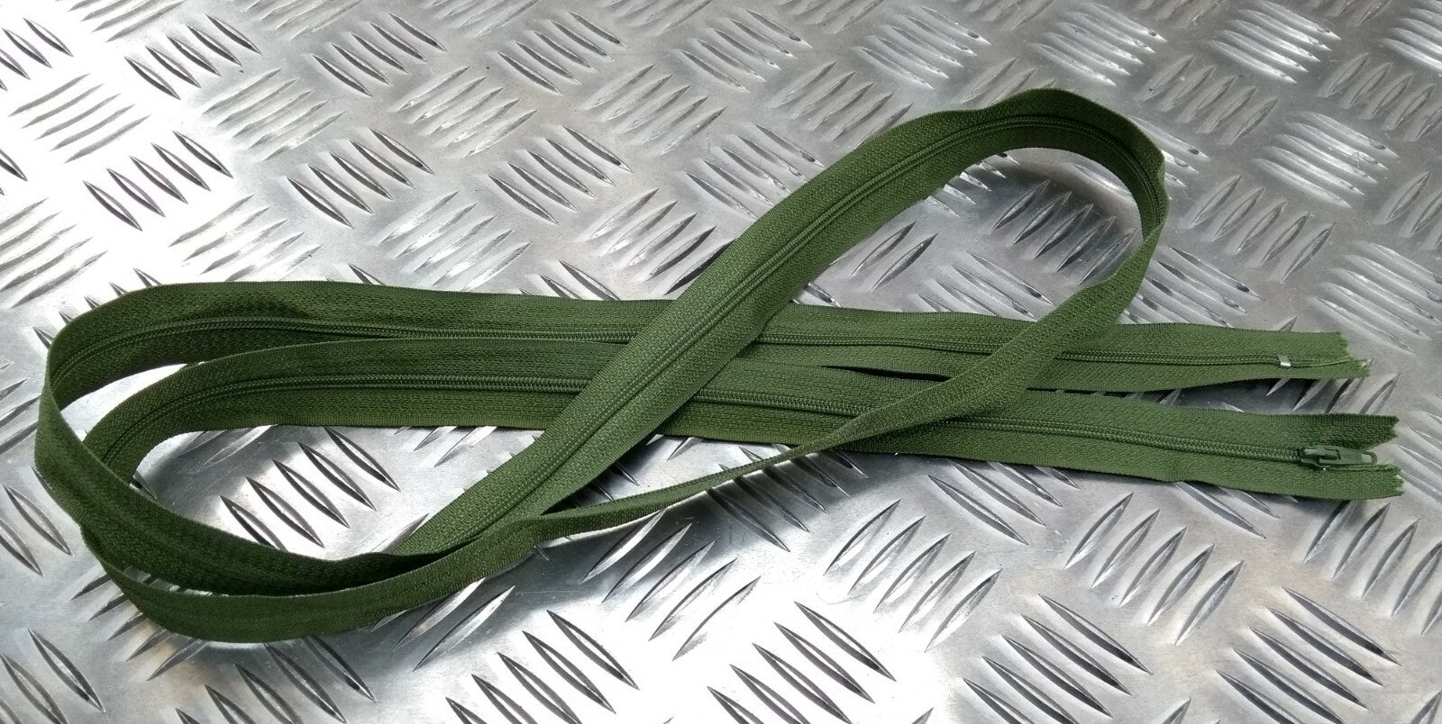 Genuine British 148cm Closed End Green Heavy Duty Zip Zipper