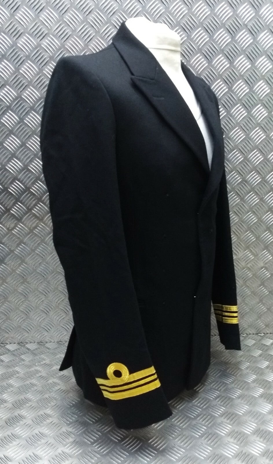 No1B Lieutenant Commander LT CDR Barathea Jacket British Royal Navy Issue