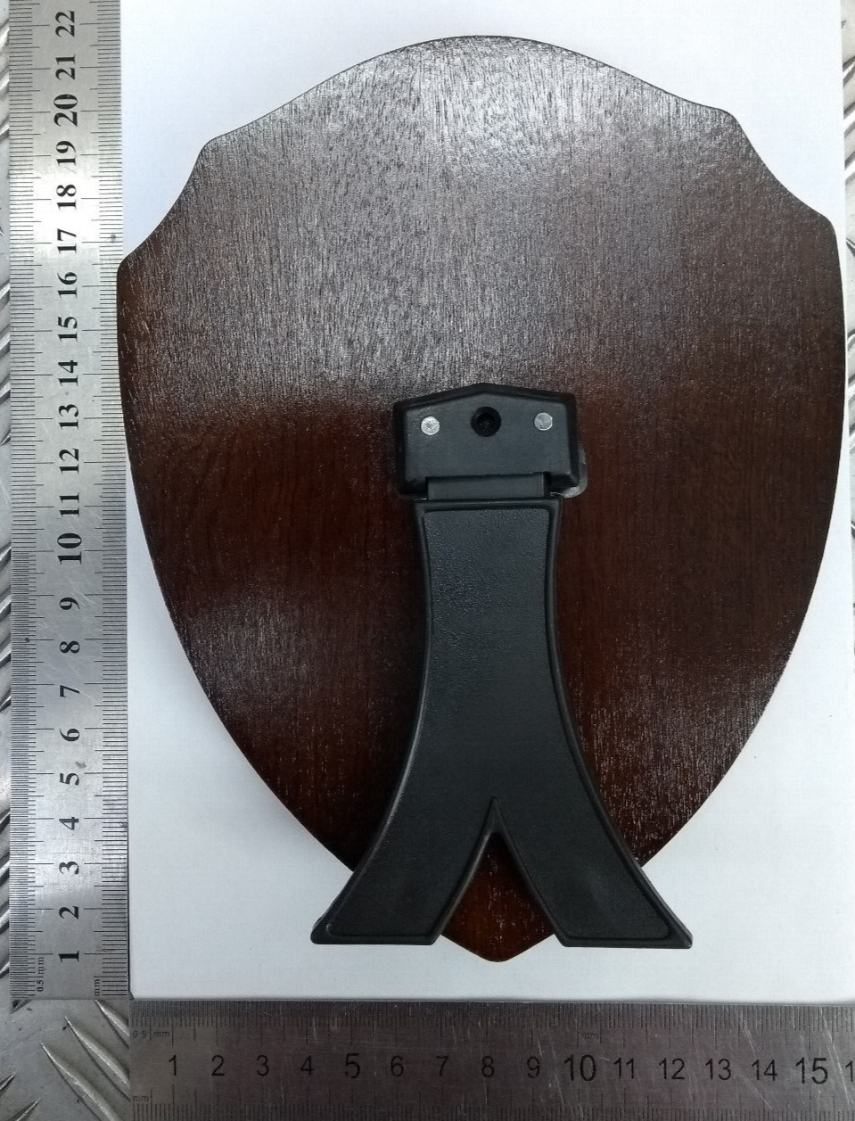 The Guide Association Wooden Shield Plaque with Metal Badge made in 1995