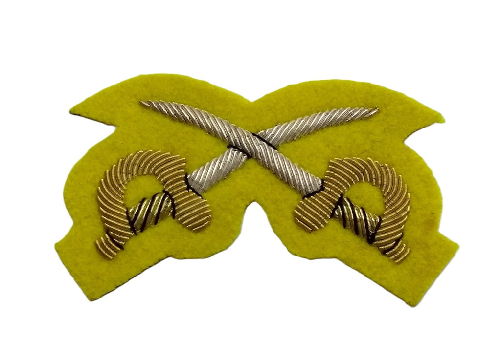 Mess Kit Badge PtI Cross Swords Yellow Cavalry British Hand Embroidered Patch