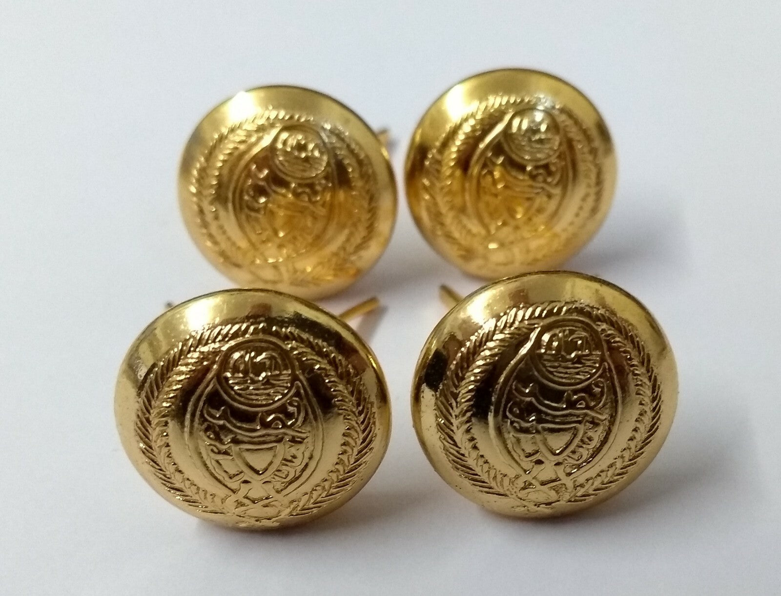 Qatar National Dress Small Split Pin Chinstrap Buttons NEW