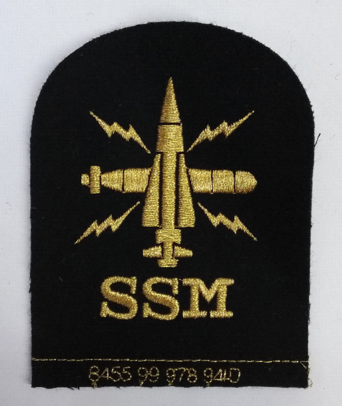 Royal Navy Sensors Submarine SSM Embroidered Black & Gold Qualification Patch