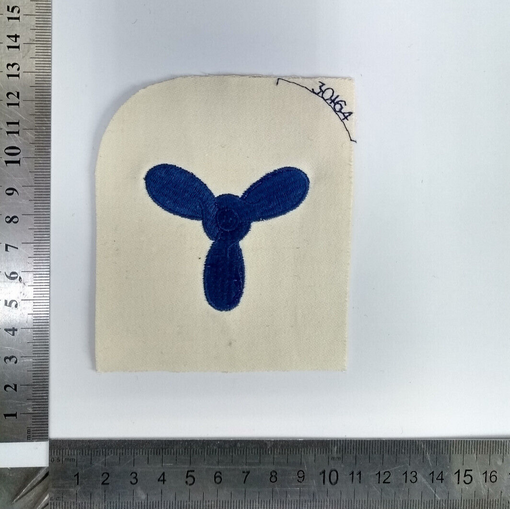 Engineering Mechanic Qualification Patch British Royal Navy Blue on White