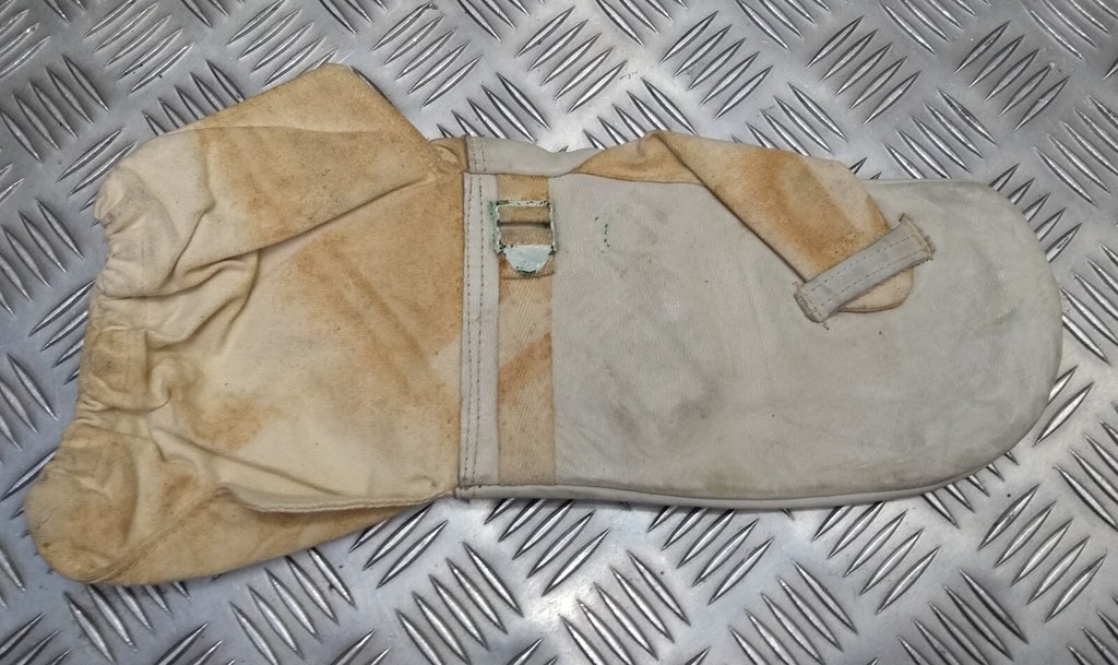 Vintage Arctic Mitts British Army issue Canvas & Chrome Leather & Trigger Finger