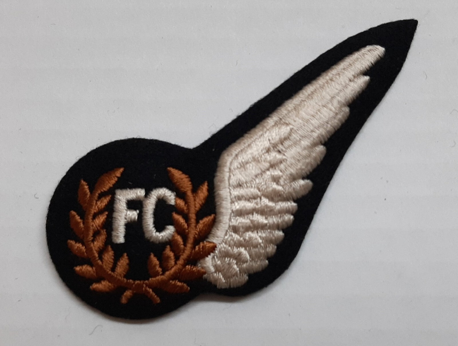 Fighter Controller Brevet Half Wing Old Type RAF Royal Air Force Embroidered Badge