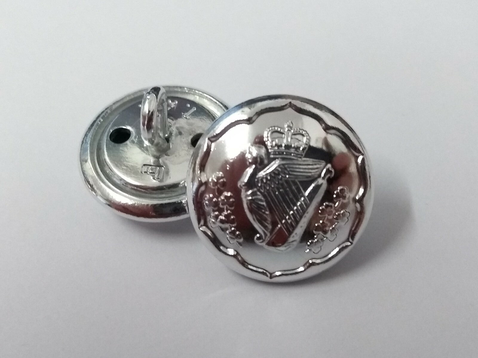 Genuine British Army The Royal Irish Rangers Silver Coloured Buttons 30L x25