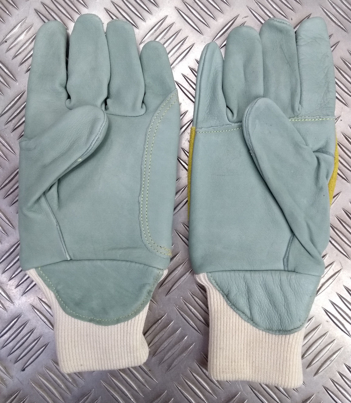 Juba MT130 Anti-cut Chainsaw Cat II Safety Gloves Size 8 Medium