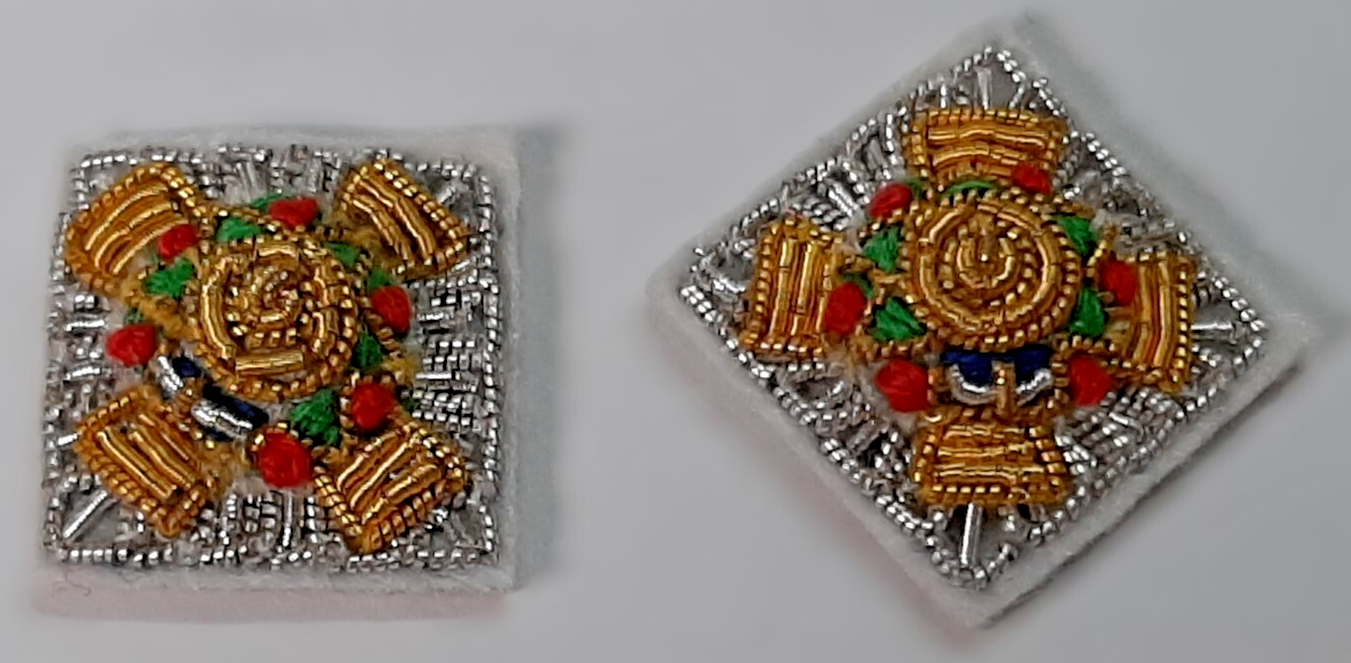 Shoulder Pips 5/8" Silver Hand Embroidered H/E Bath Stars 1 Pair