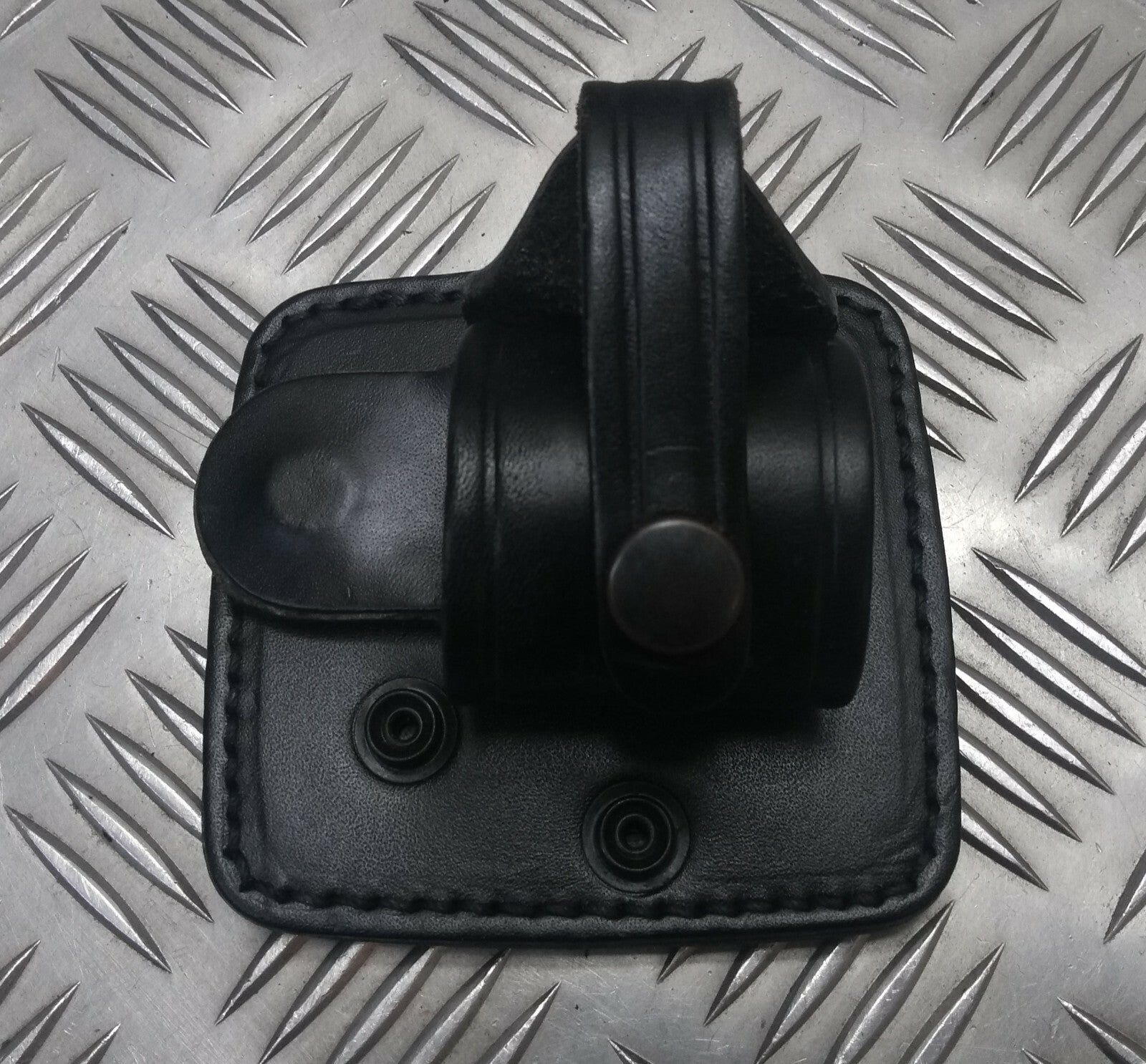 PWL RCL3 SpeedCuff Single Loops 3 Position Swivel, Double Safety Handcuff Holder