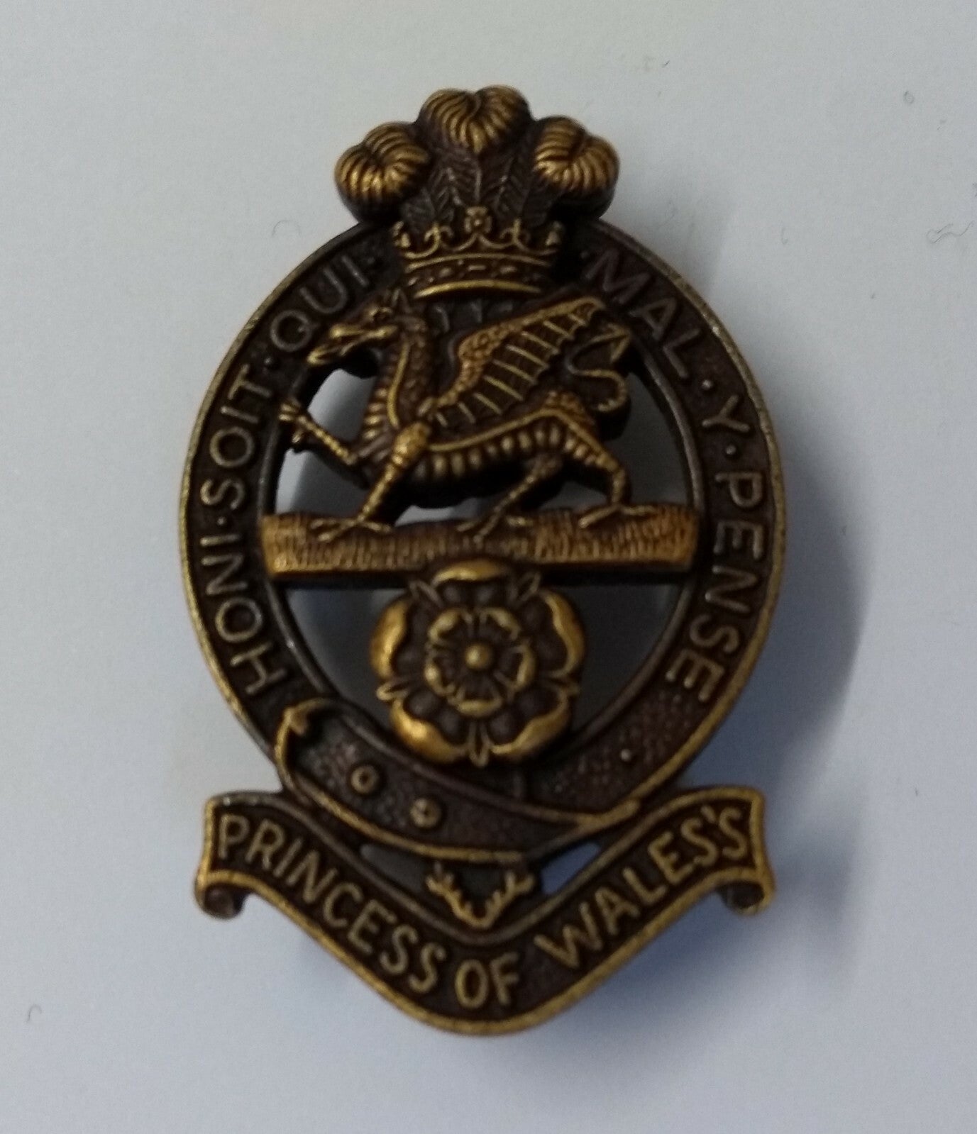 PWRR Bronze Badge For Hats and Berets Princess of Wales Royal Regiment Issue