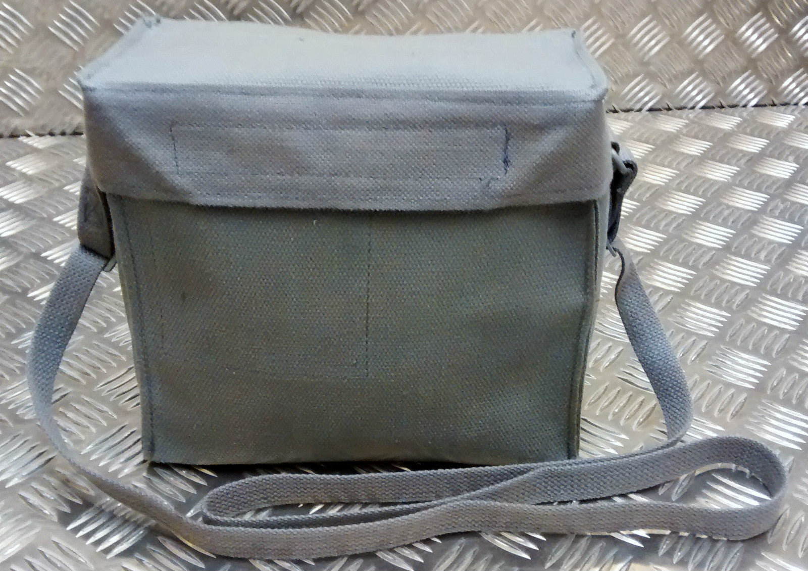 Genuine Danish (CD) Army Vintage Gas Bag. Side / Shoulder / Haversack - NEW