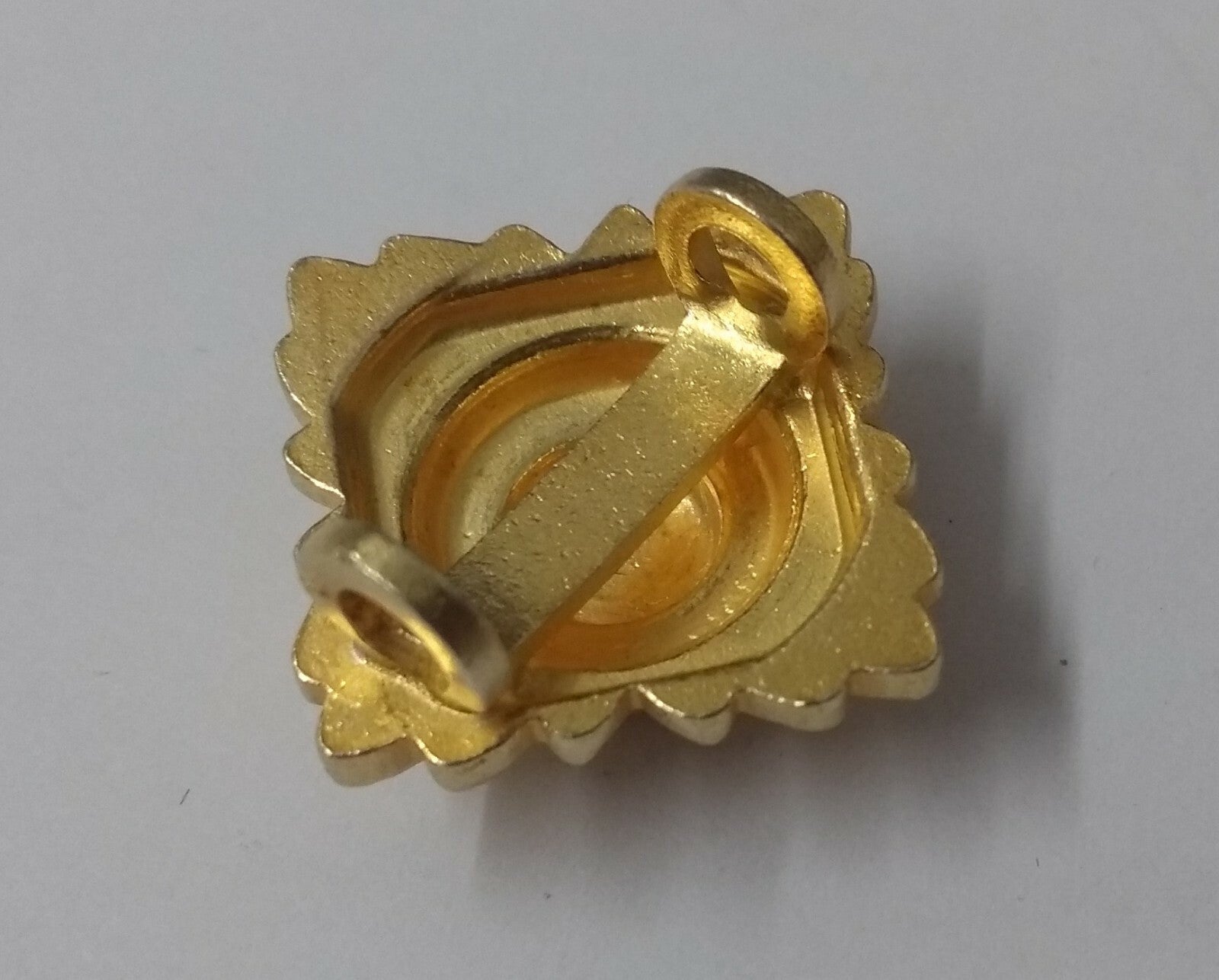 Genuine Vintage British Standard Issue 5/8" Rank Pip Bath Star