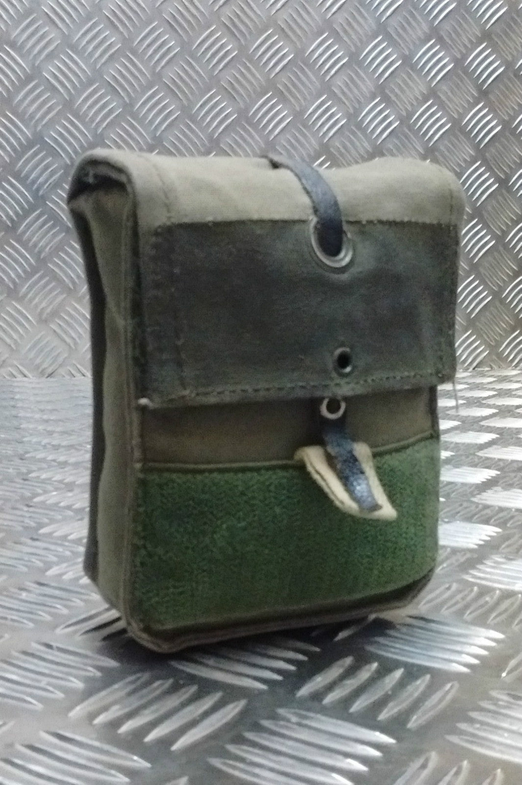 Genuine Vintage French F2 Ammo / Medic Canvas Pouch Green