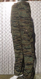 Tiger Camouflage Military Style Combat / Cargo Trousers Size 34"-38" - NEW
