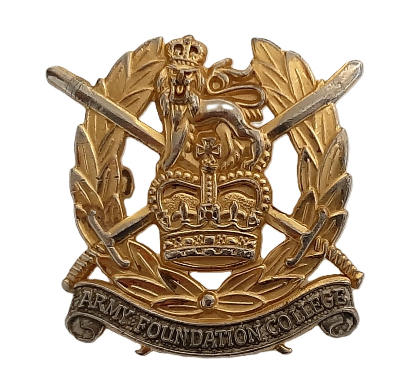 British Hat Badges Regimental for Cap / Beret Dress Hat Assorted Insignia