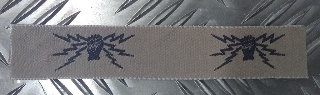 Genuine Vintage British RAF Royal Air Force "Radio Operator" Tropical Stone Patches RAFB09