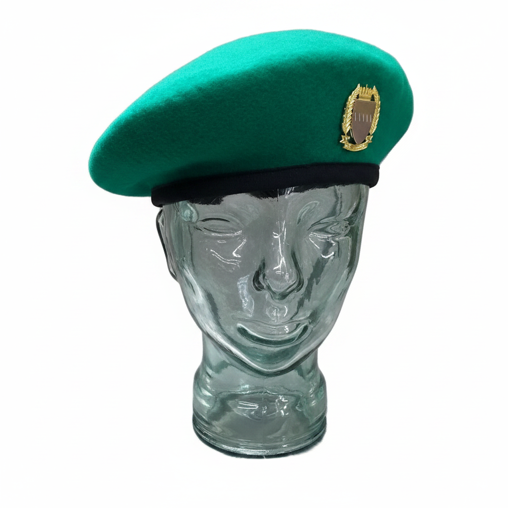Green Beret Bahrain Shield Badge Made by Hodson of London Sizes 7 7¼ 7½