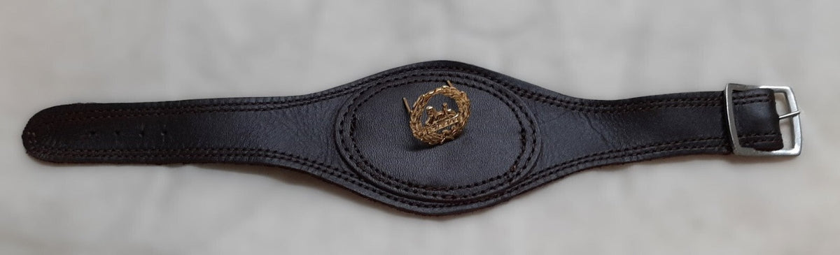Rifles Egypt Wrist Strap British Army Gold Coloured Insignia Brown Leather Strap