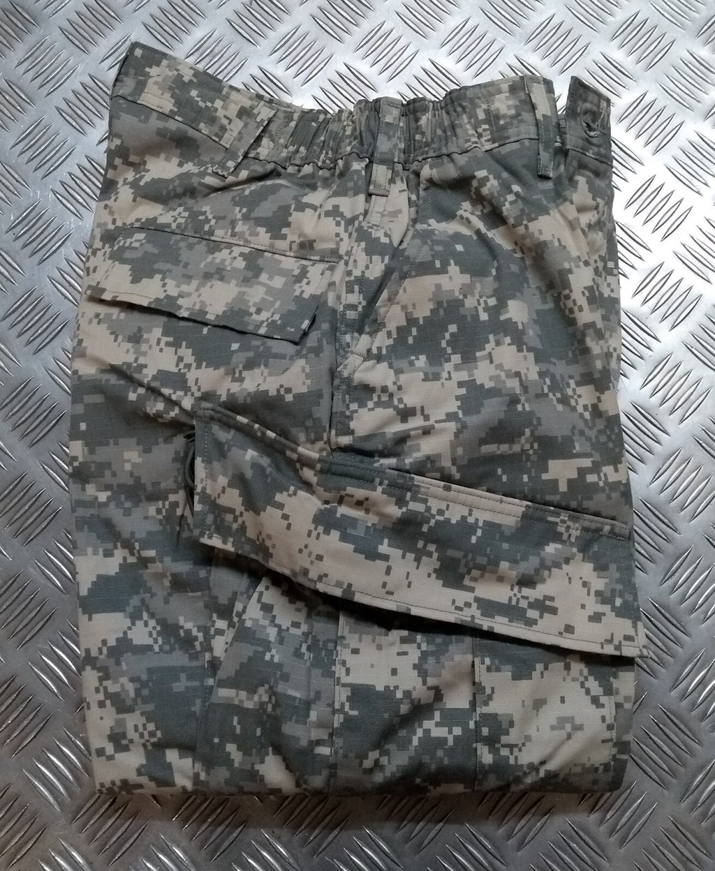 US Digital Camo Combat Trousers Digi Camouflage Pattern Military Spec Active Pants Waist 31"-35" Leg 28"