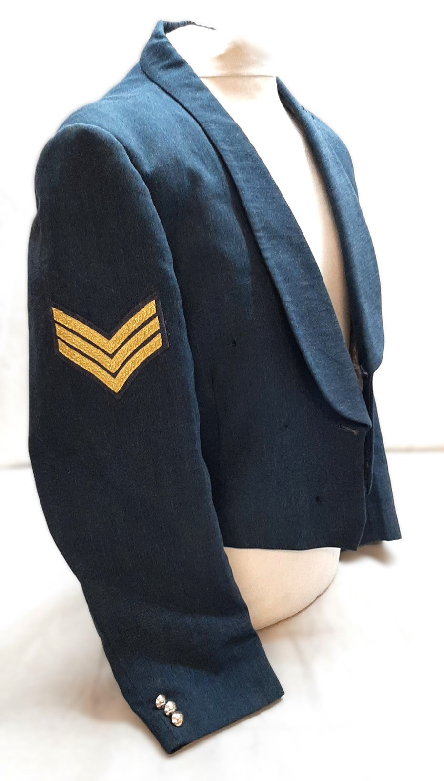 RAF Royal Air Force Mess Dress Jacket Sergeant Rank No Front Buttons Used with Defects 43in Chest