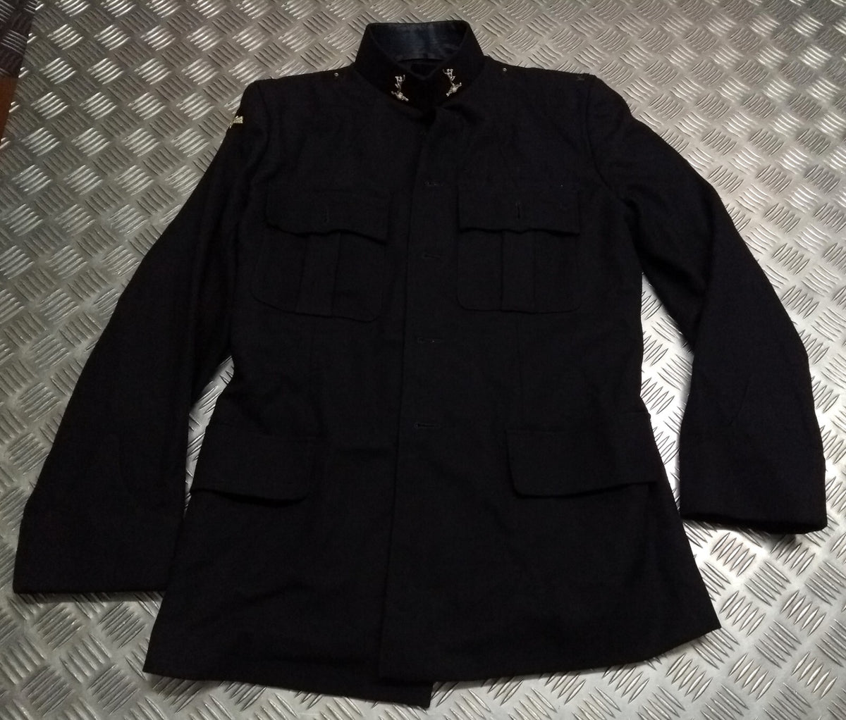 British Army Royal Signals No1 Dress Jacket Blues with Some Badges Present Collectors 182/104/88cm