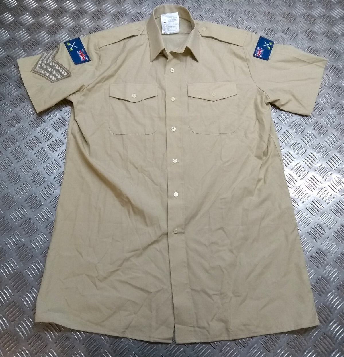 RLC Royal Logistic Corps No2 Shirt Short Sleeve with Sergeant Chevrons & TRF Badges Collar 40cm