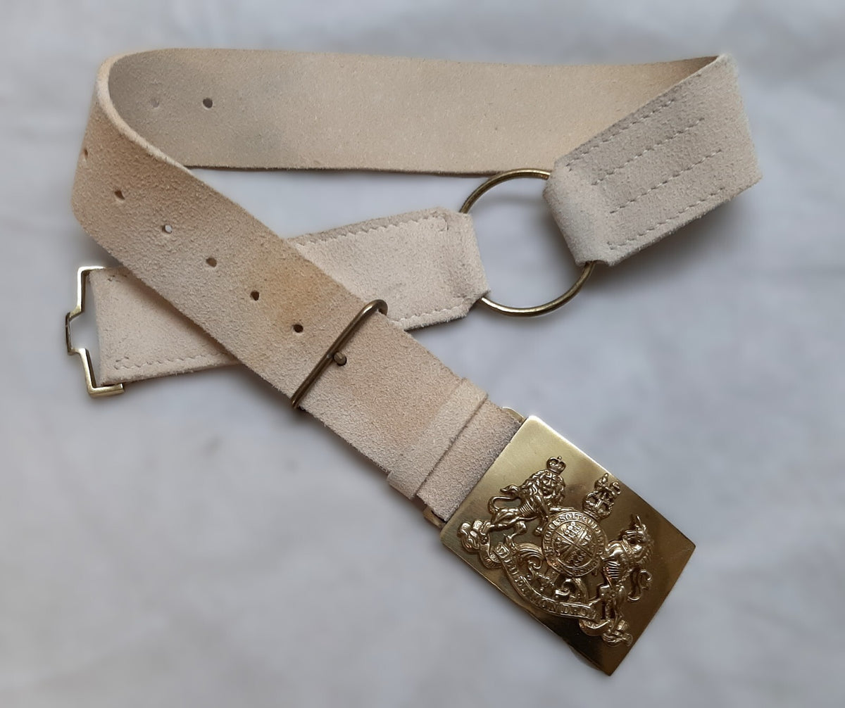 Royal Guards Buff Leather Belt with Large Coat of Arms Insignia Plate Buckle Adjustable Max 34" GST1145