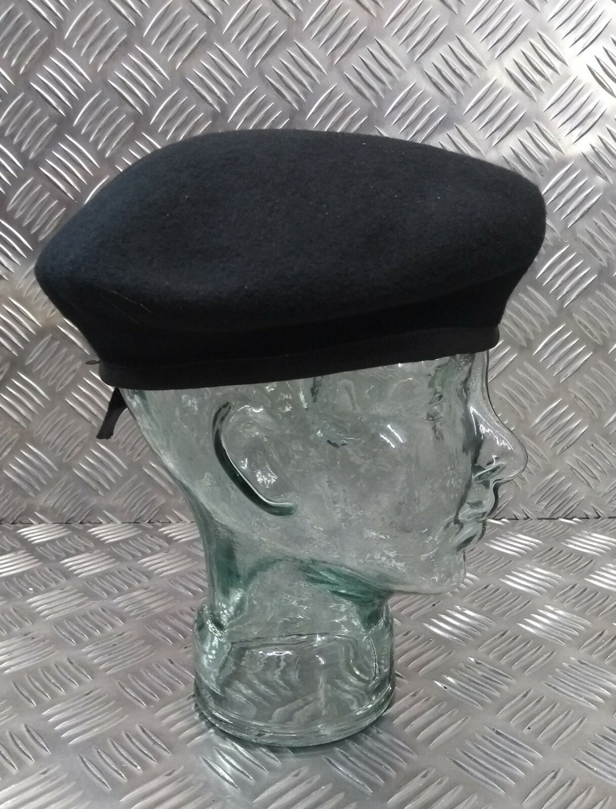 Black Wool Beret H&S with Badge Military Issue Size 60cm - NEW