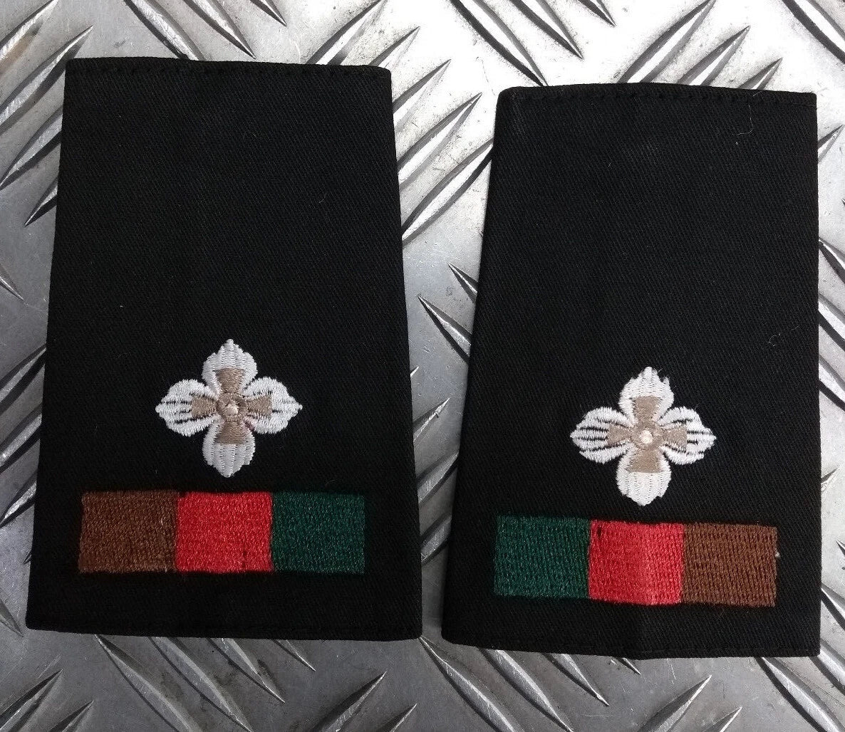 Royal Tank Regiment RTR Black Rank Slides Genuine British, Pairs