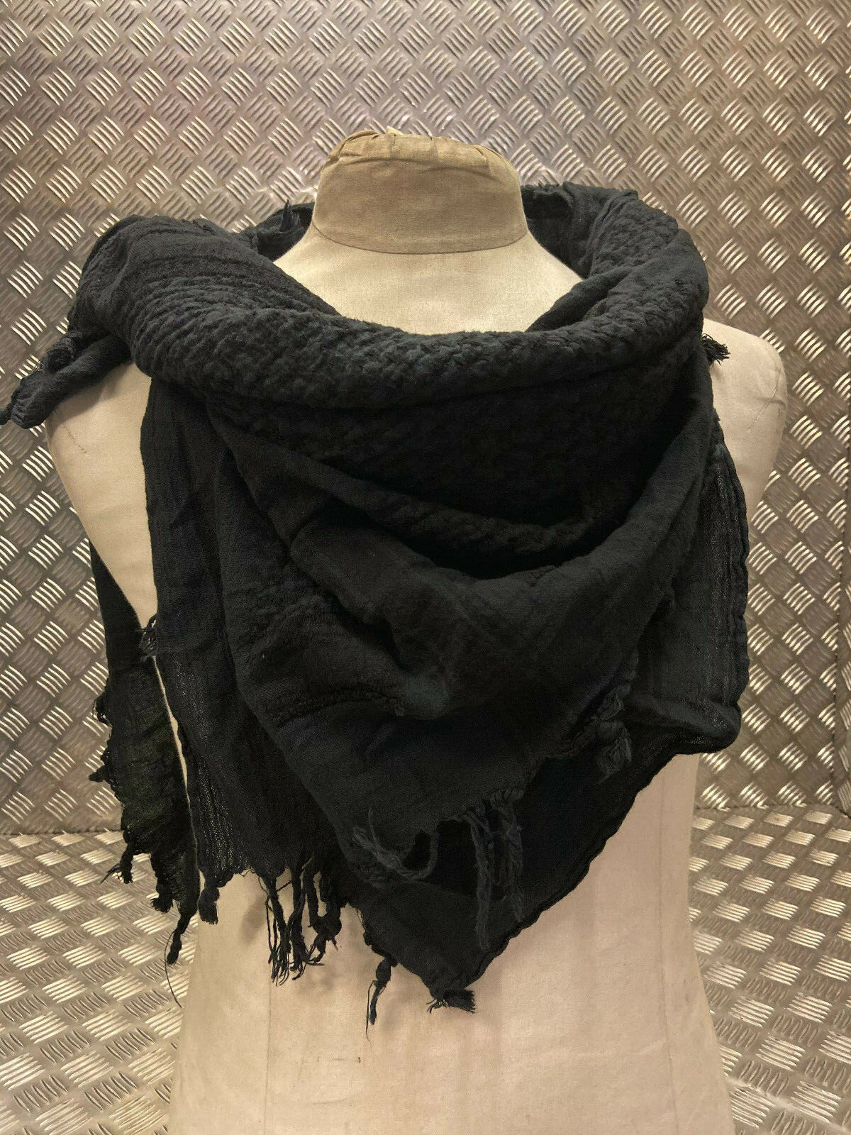100% Cotton Shemagh, Arab Scarf, Pashmina, Wrap & Sarong.