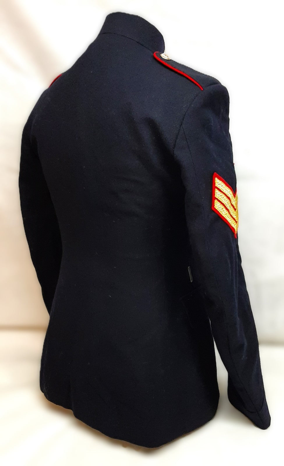Royal Marines RM No1 Dress Jacket with RMP Buttons Sergeant Chevrons & Close Protection Arm Badge 100cm