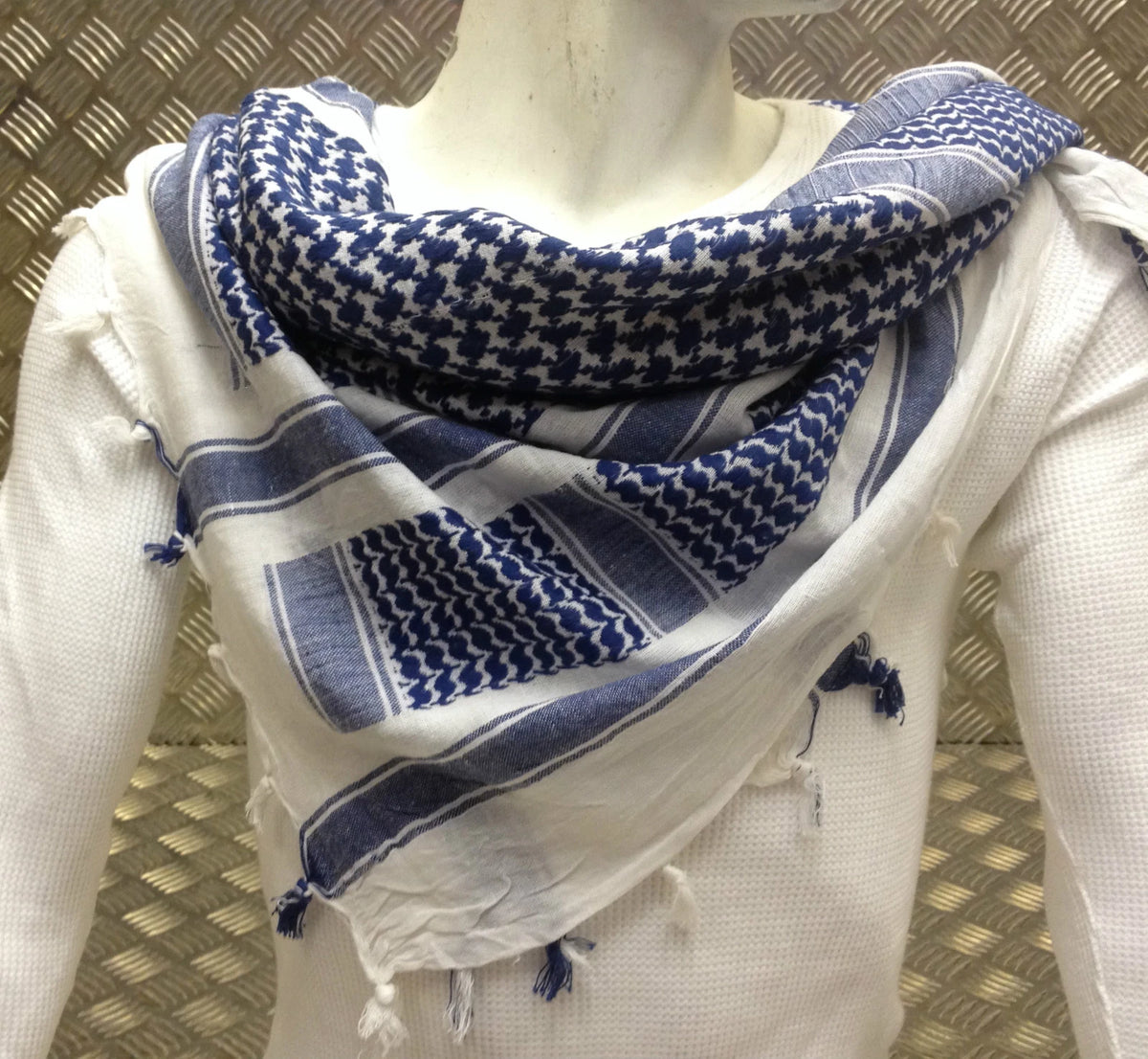 100% Cotton Shemagh, Arab Scarf, Pashmina, Wrap & Sarong.