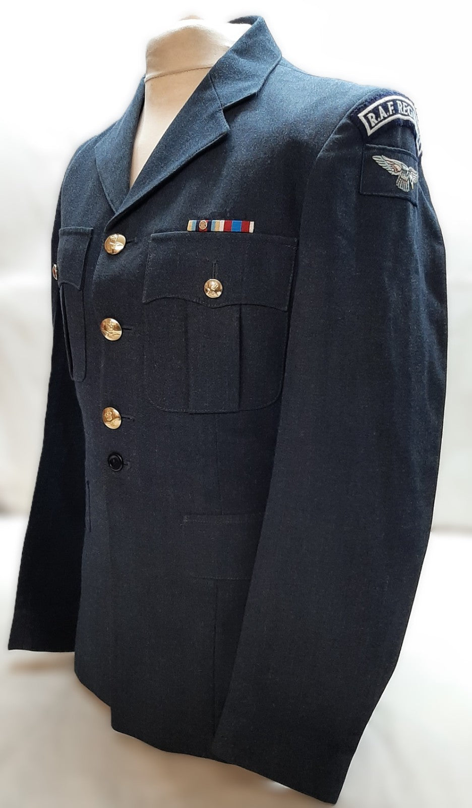 RAF Royal Air Force QCS Queen's Colour Squadron No1 Dress Jacket RAF Regiment Insignia 98cm