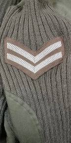 Green Crew Neck Pullover Commando Jumper with Sewn Badges British Army Issued