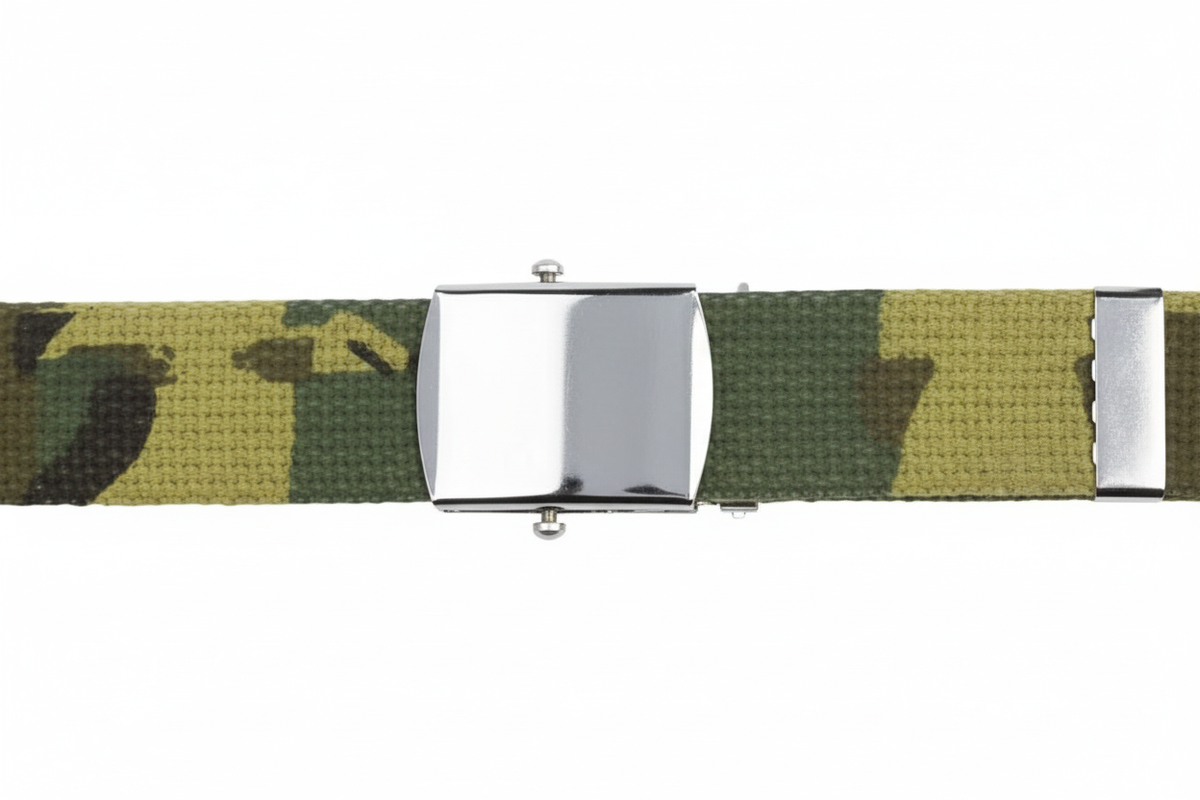 Woodland Camo Belt - Chrome Detail Close-up