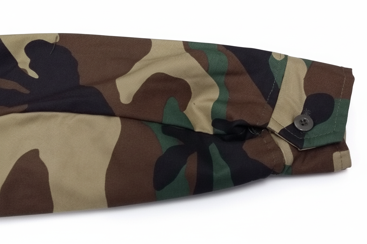 Woodland camo sleeve white bg